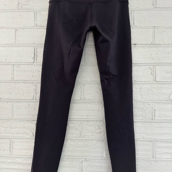 LULULEMON Leggings, Wunder Under Size 6 - Picture 5 of 10